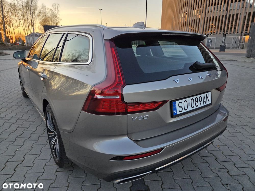 Volvo V60 T6 AWD Recharge Geartronic Inscription Expression - 4