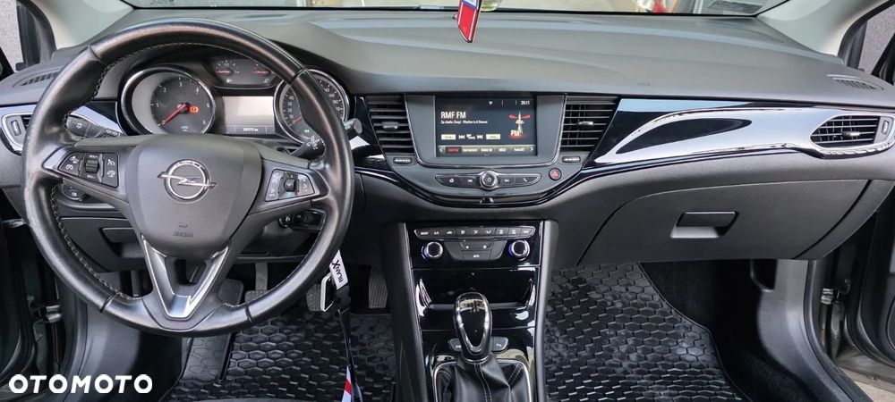 Opel Astra 1.6 CDTI Dynamic - 8