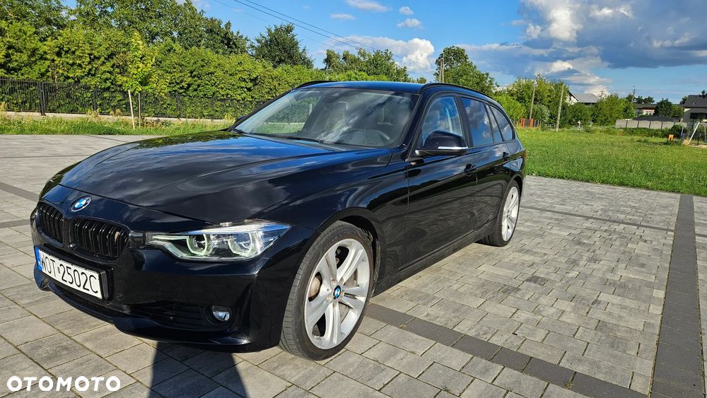 BMW Seria 3 320d Touring Edition M Sport Shadow - 3