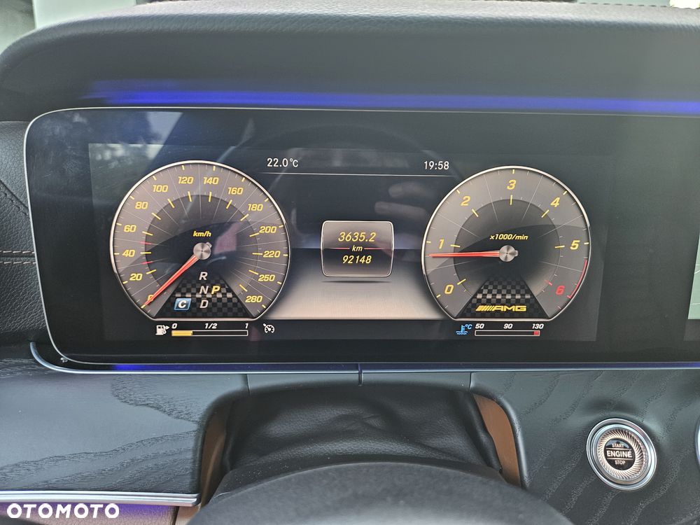 Mercedes-Benz Klasa E 220 d AMG - 8