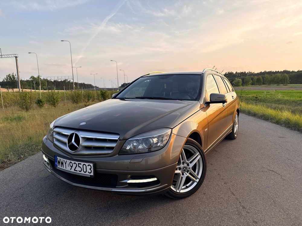 Mercedes-Benz Klasa C 220 CDI DPF Automatik BlueEFFICIENCY - 1