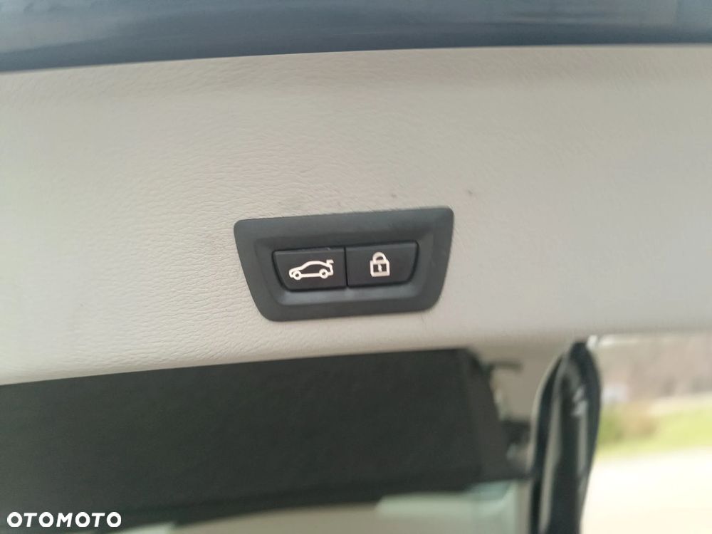 BMW X4 xDrive28i - 15