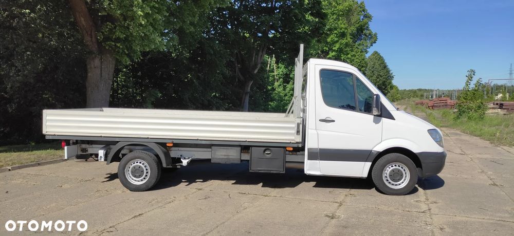 Mercedes-Benz Sprinter - 6