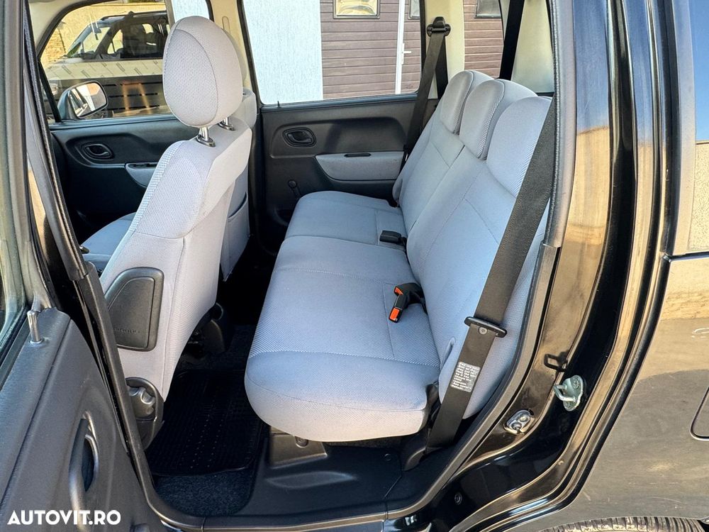 Suzuki Wagon R+ 1.3 Comfort Style-35 - 8