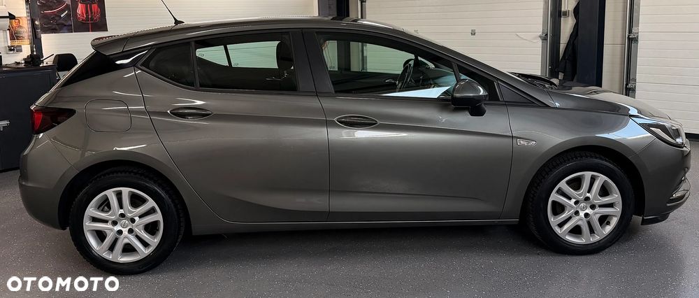 Opel Astra 1.4 T Enjoy S&S - 4