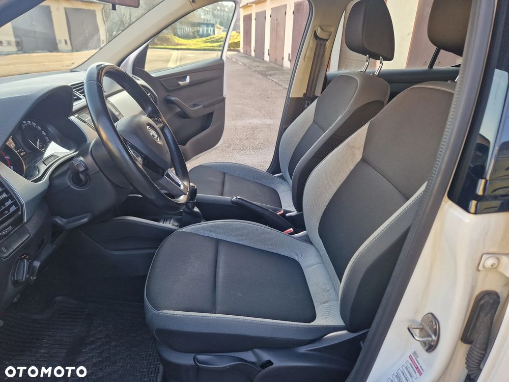 Skoda Fabia 1.2 TSI Ambition - 10