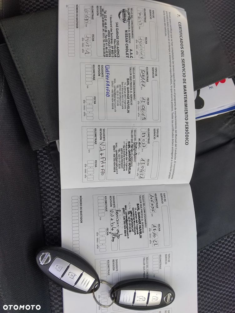 Nissan Qashqai 1.6 DCi Xtronic TEKNA - 32
