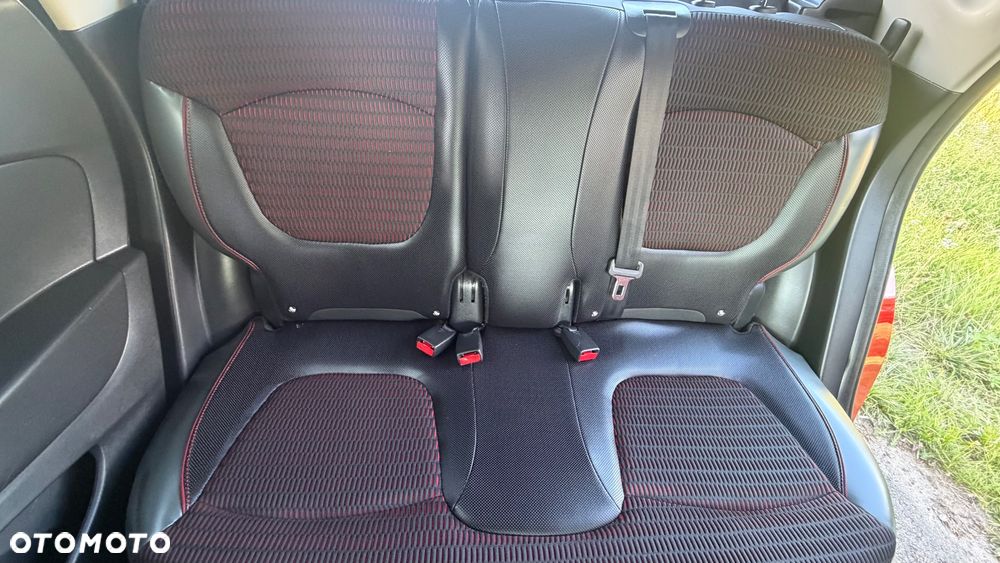 Renault Captur ENERGY dCi 90 Start&Stop Helly Hansen - 25