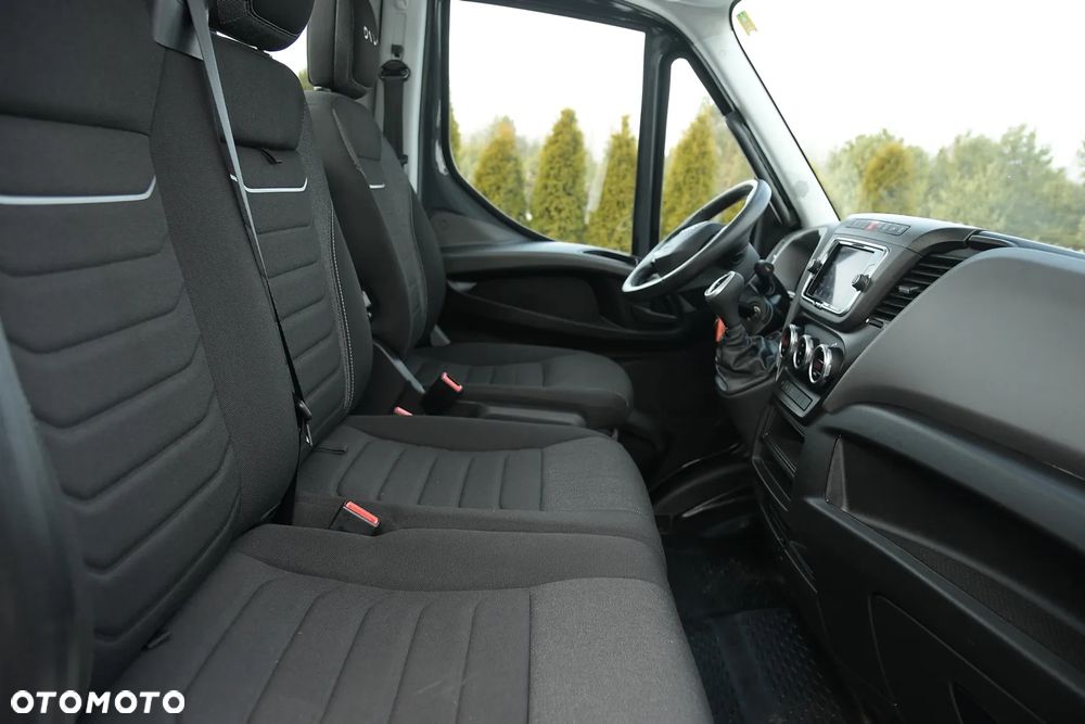 Iveco DAILY 35-180 * 3.0 Diesel 180KM * AUTOLAWETA * HiMATIC * NAVI * KAMERA COFANIA * IDEALNY STAN! - 24