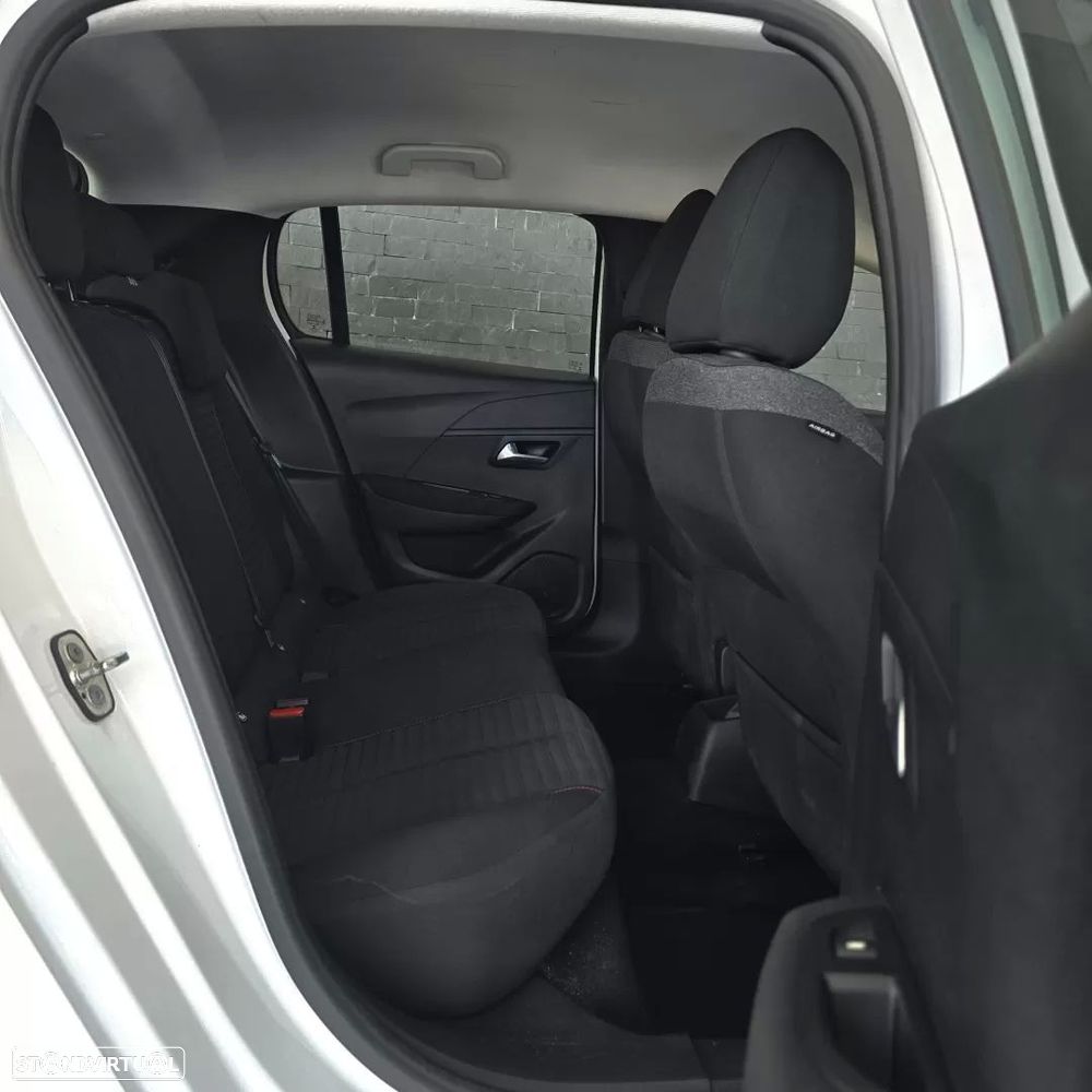 Peugeot 208 1.2 PureTech Active Pack - 12