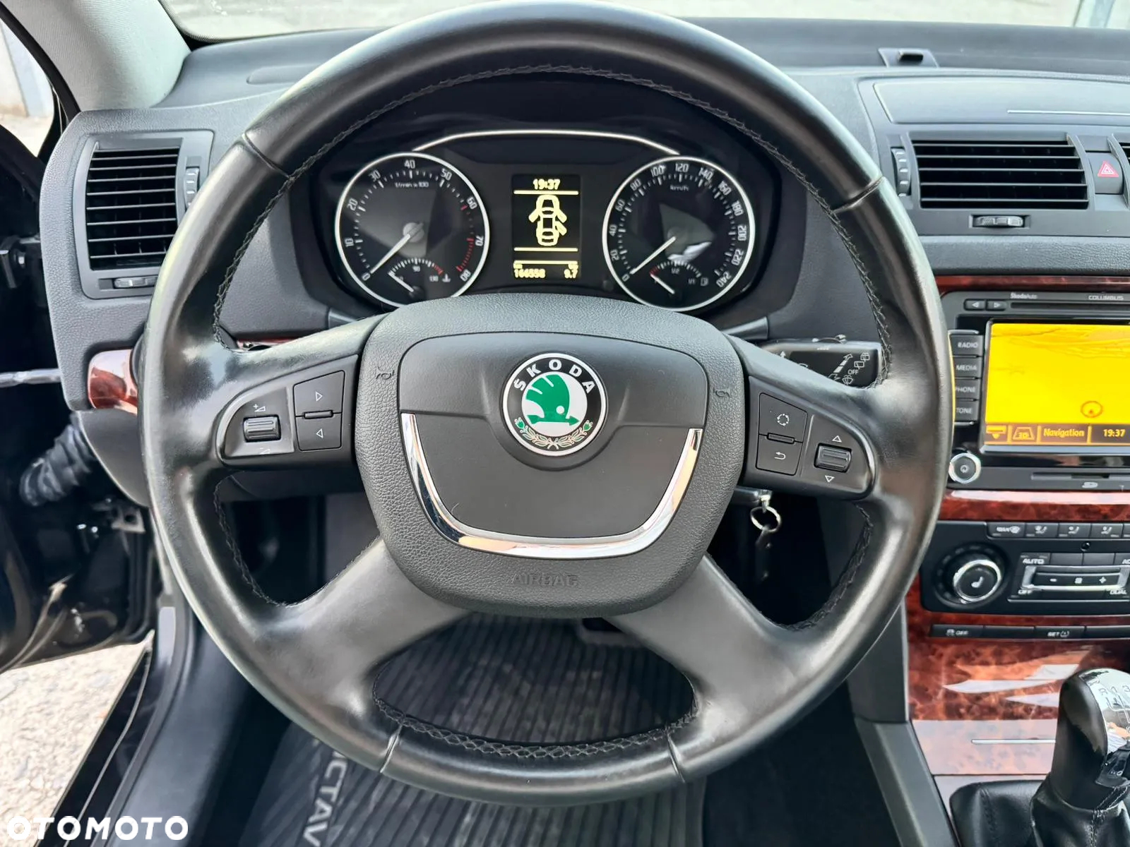 Skoda Octavia - 14