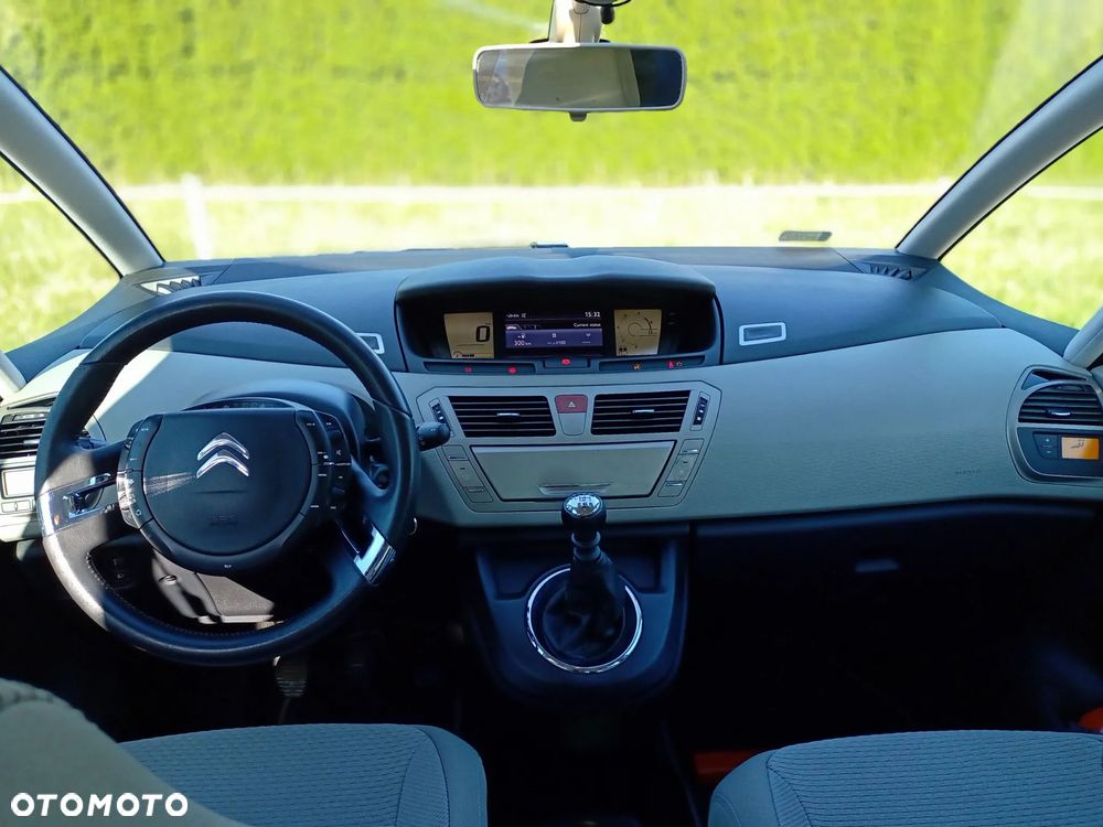 Citroën C4 Picasso - 10