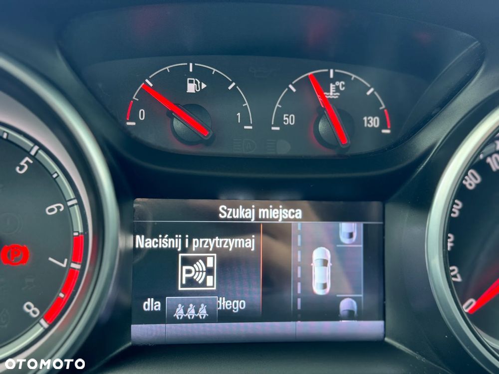 Opel Astra 1.4 Turbo Sports Tourer Business - 37