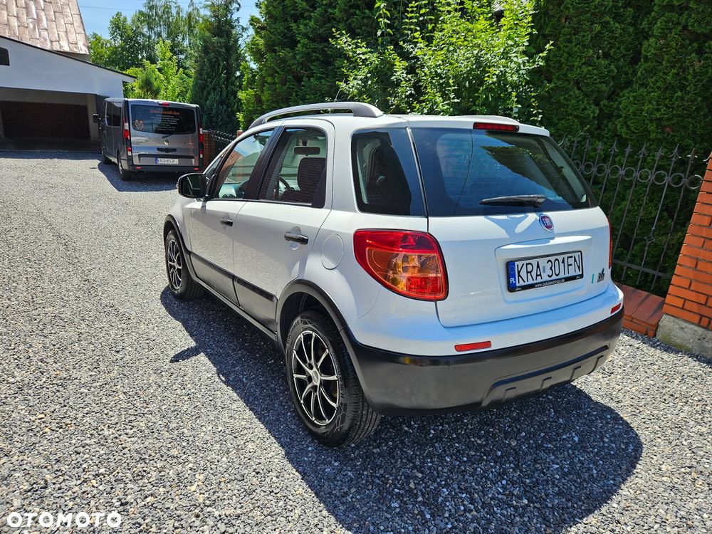 Fiat Sedici - 22