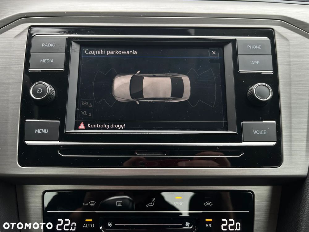Volkswagen Passat 2.0 TDI EVO Essence - 23