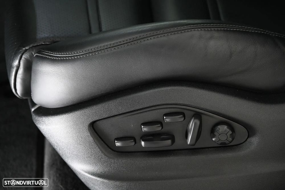 Porsche Cayenne S E-Hybrid Black Edition - 22