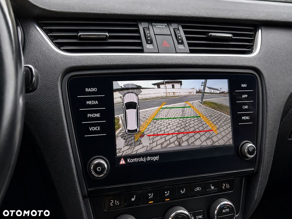 Skoda Octavia 1.6 TDI Ambition DSG - 18