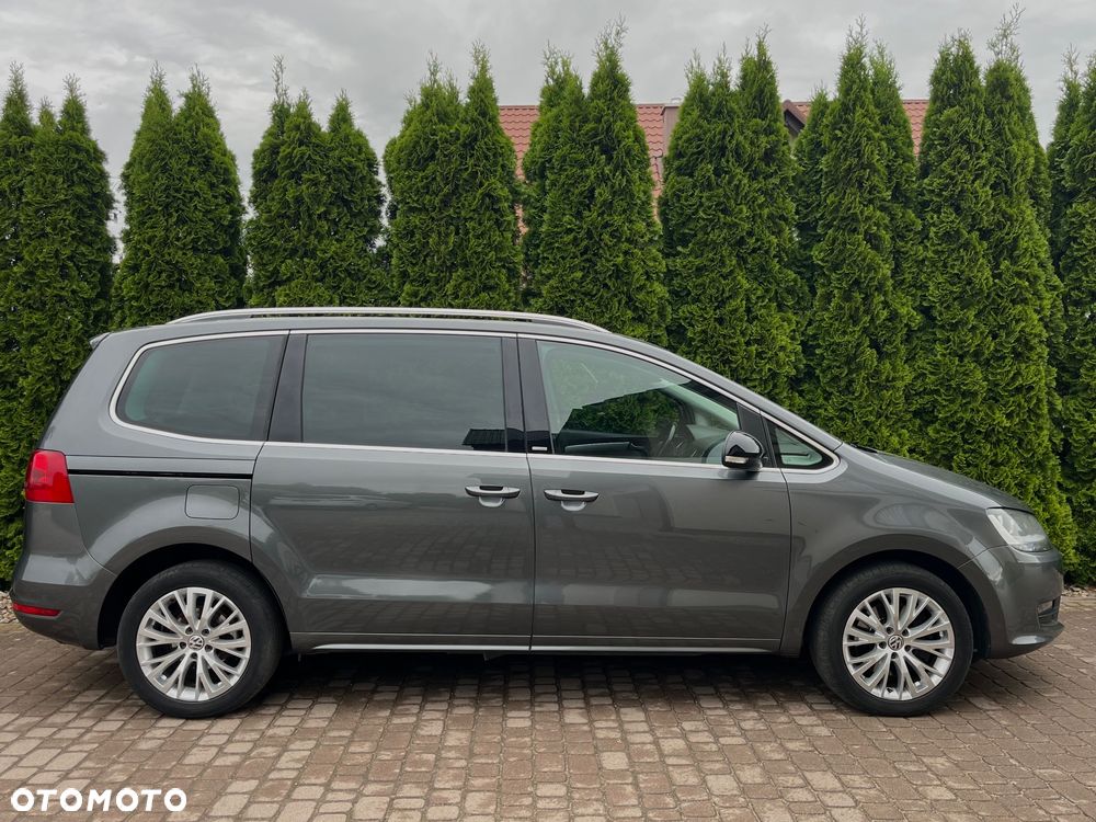 Volkswagen Sharan - 11