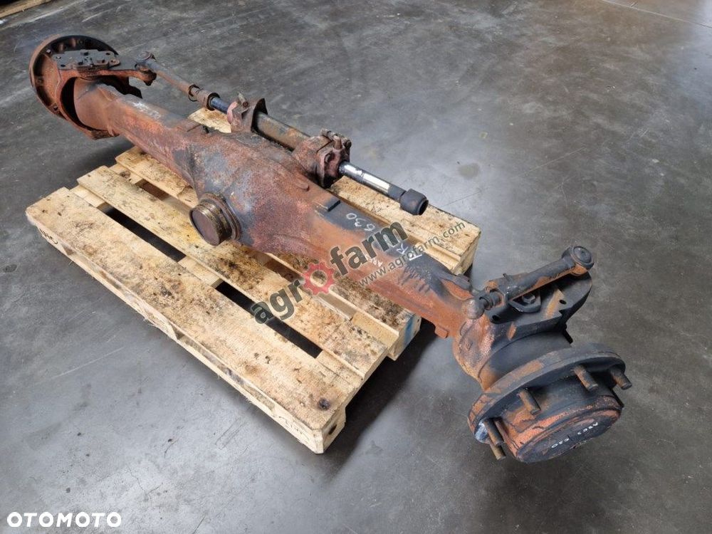 Przedni most Renault Ares 630 Carraro 20.22 - 2