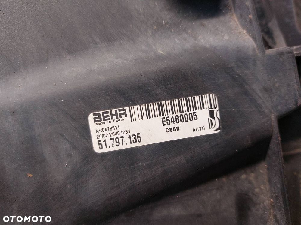 CHŁODNICA WODY WENTYLATOR FIAT GRANDE PUNTO 1.4 16V E5480005 51797135 - 2