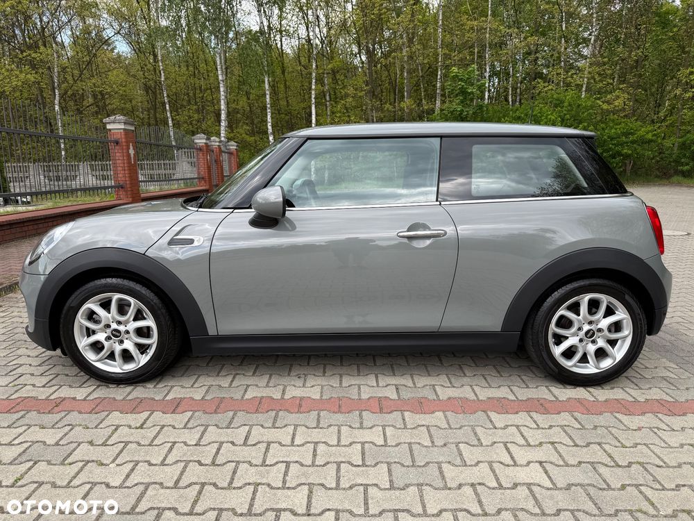 MINI Cooper Classic Trim - 17