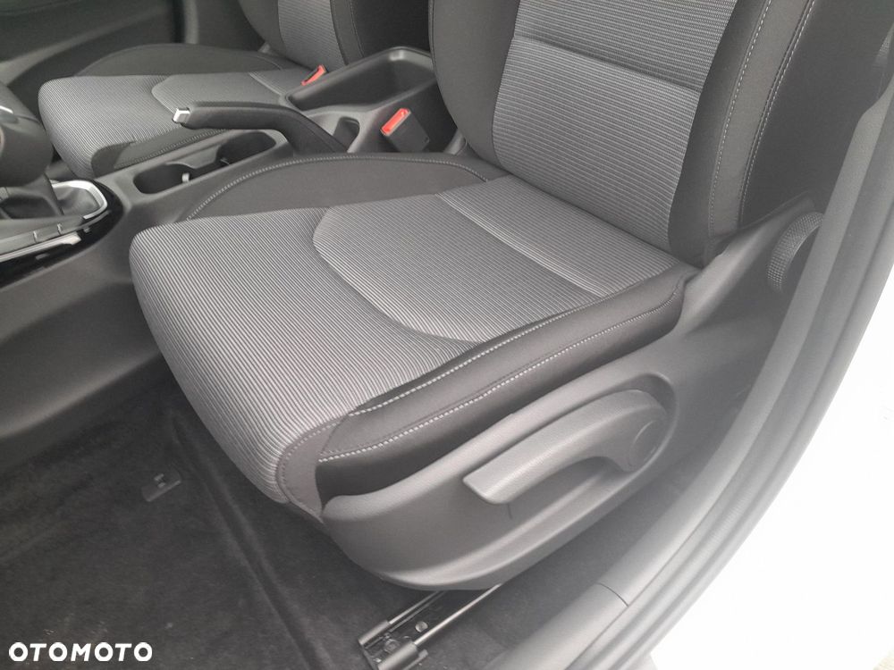 Hyundai i30 1.5 DPI Pure - 13