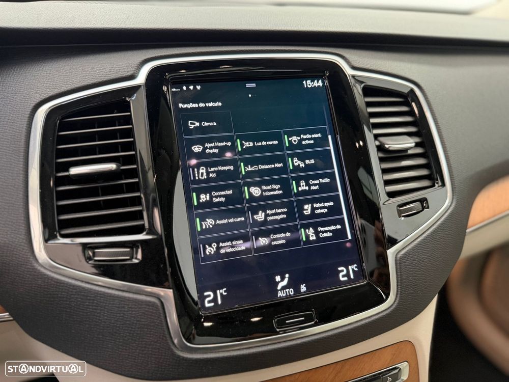 Volvo XC 90 2.0 B5 Momentum Plus AWD - 13