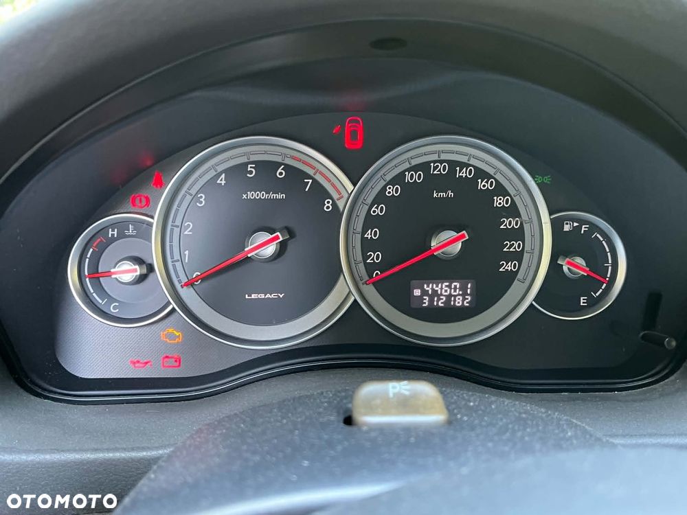 Subaru Legacy 2.0 4WD - 21