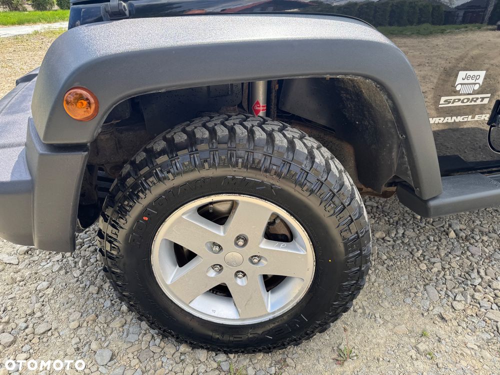 Jeep Wrangler - 26