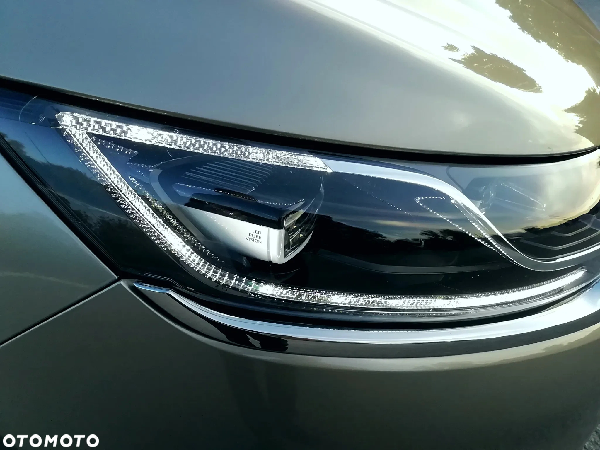 Renault Espace 1.6 dCi Energy Initiale Paris EDC 7os - 28