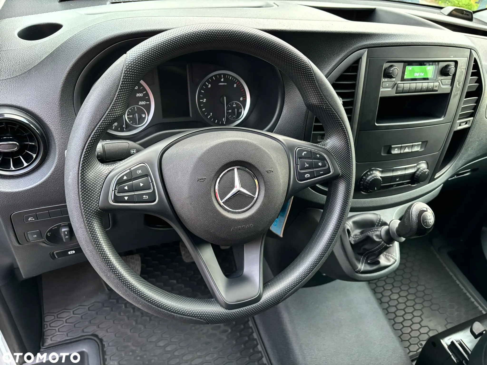 Mercedes-Benz VITO 2,0CDI Long Przebieg 37tyś km Faktura Vat - 6