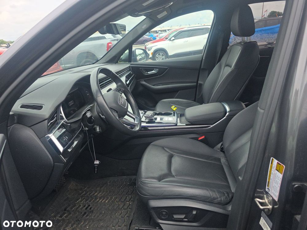 Audi Q7 - 19
