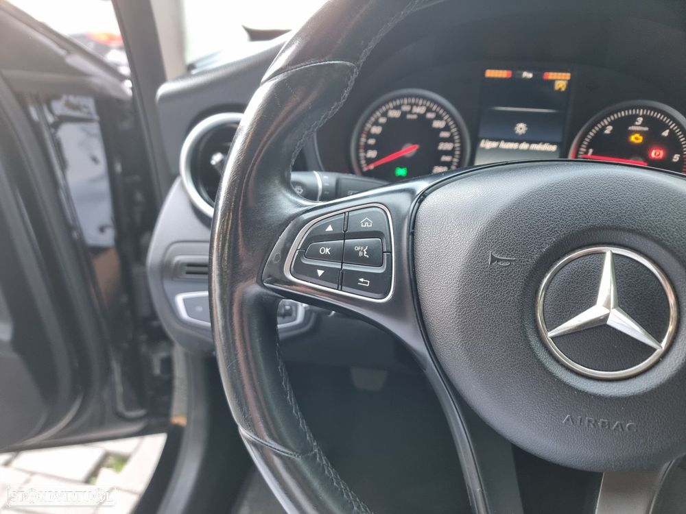 Mercedes-Benz C 180 d Exclusive - 15