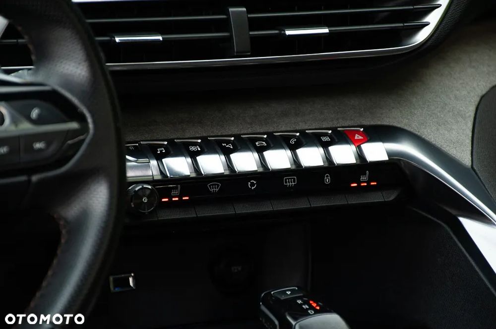 Peugeot 3008 BlueHDi 180 Stop & Start EAT6 GT - 34
