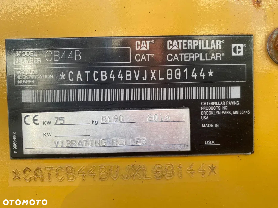 Caterpillar CB44B - 7
