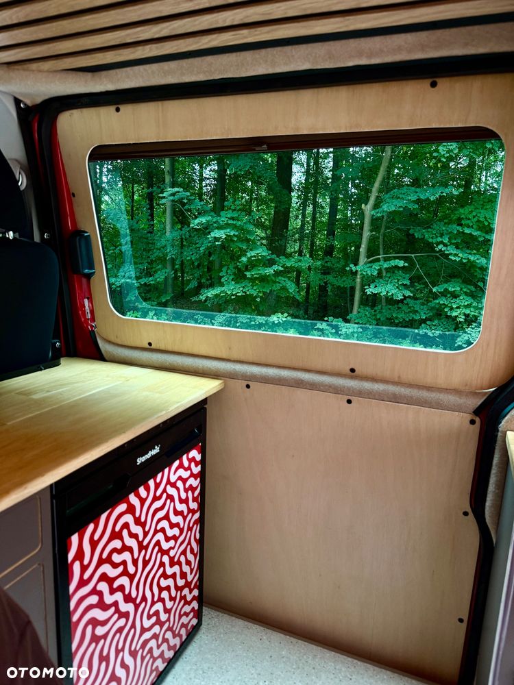 Volkswagen T5 - 26