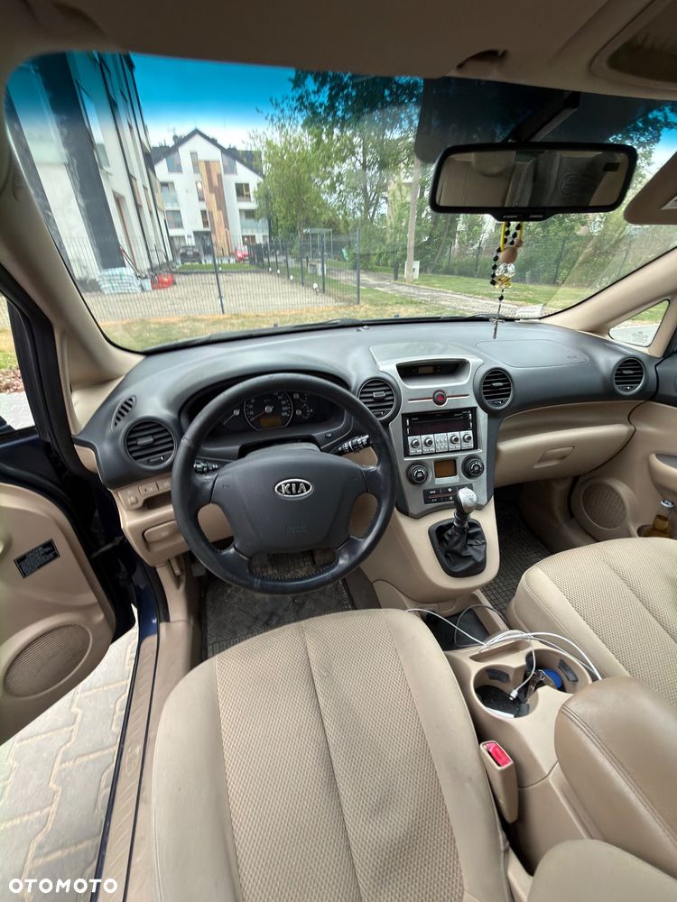 Kia Carens 2.0 CRDi Voyage 7os - 9