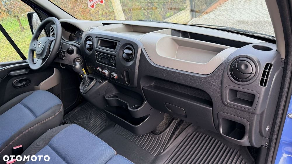 Renault Master - 11