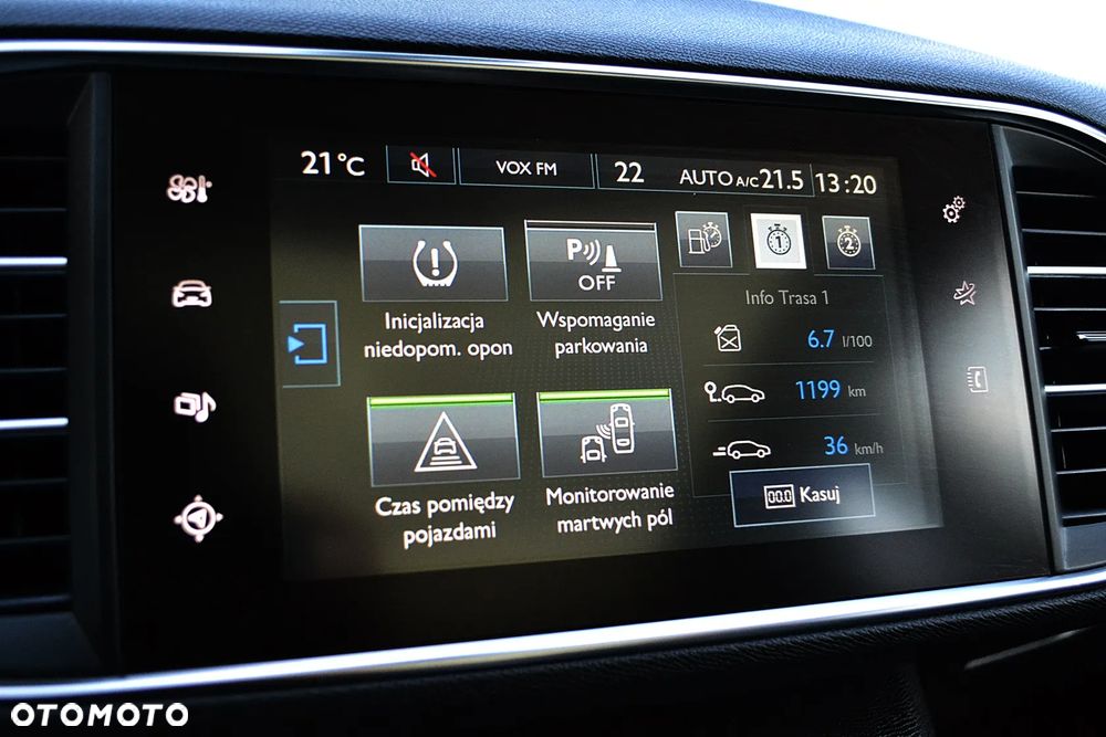 Peugeot 308 SW 1.6 e-HDi Allure S&S - 14