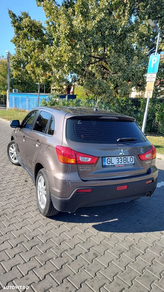 Mitsubishi Asx 2010 photo 3