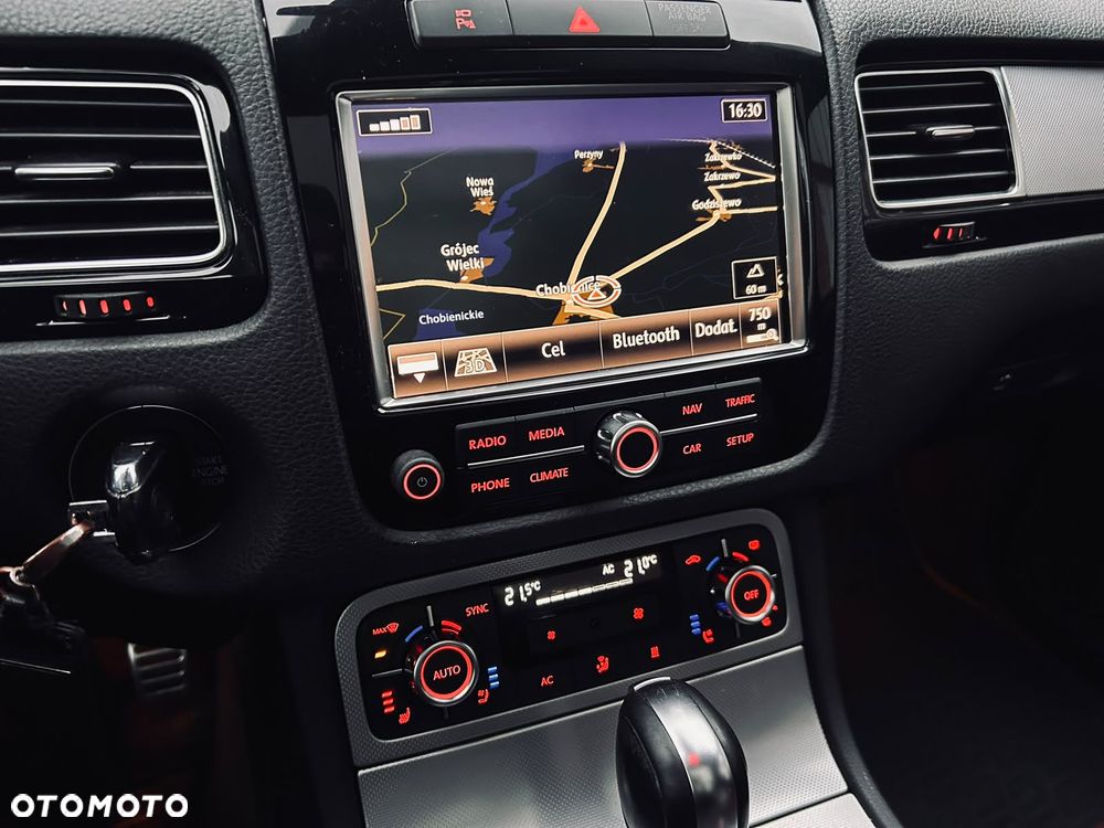 Volkswagen Touareg - 7