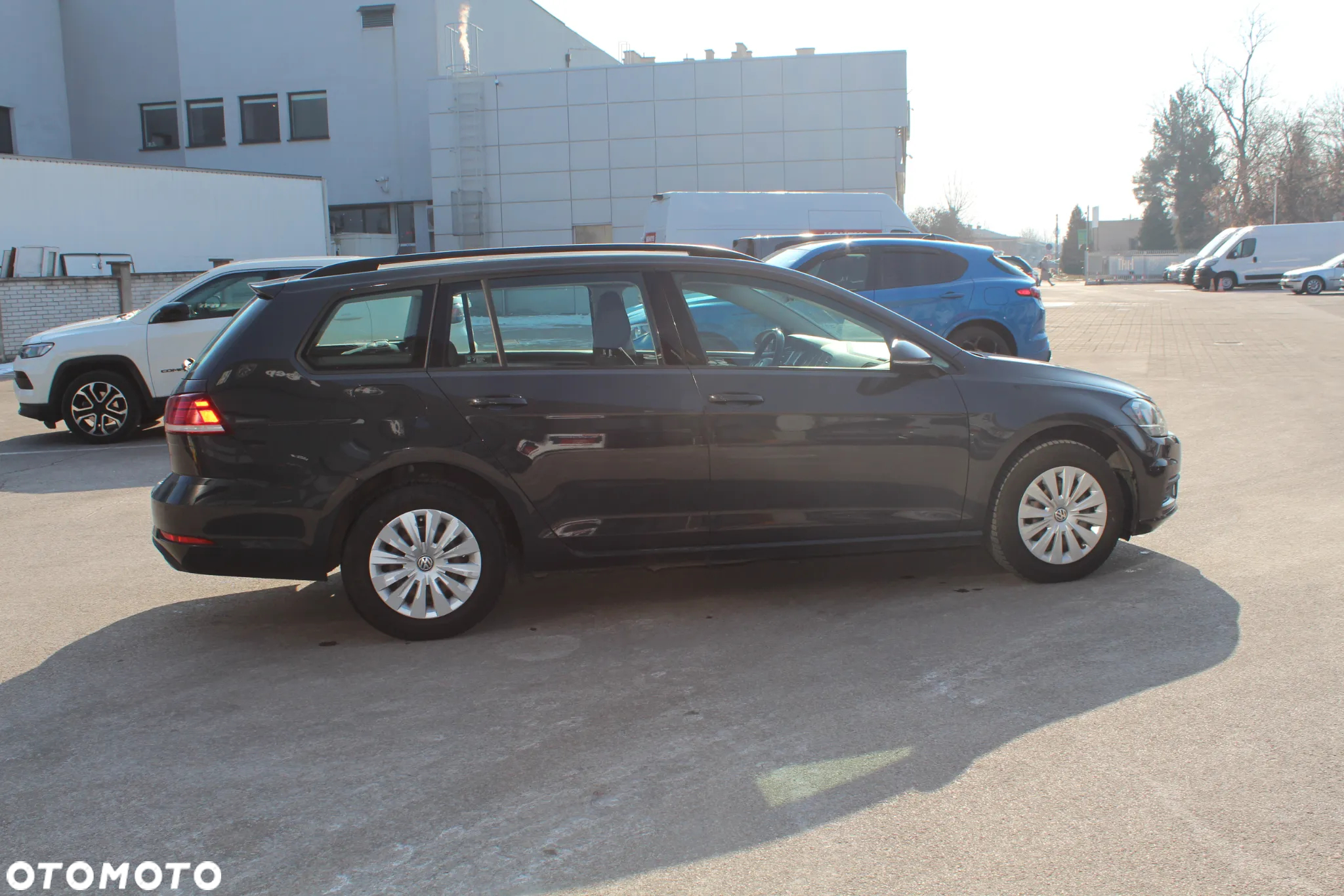 Volkswagen Golf - 13