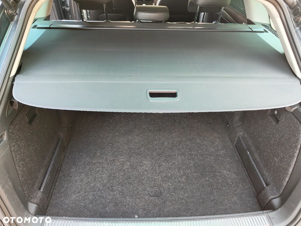 Skoda Superb 2.0 TDI DSG Style - 30