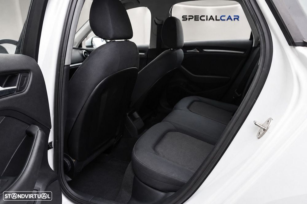Audi A3 Sportback - 17