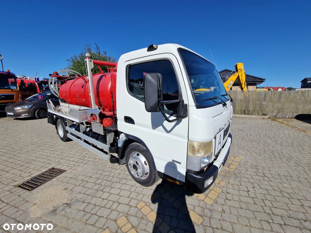 Mitsubishi FUSO BECZKA ASENIZACYJNA - 8