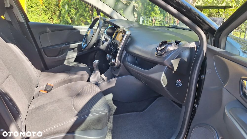Renault Clio - 20