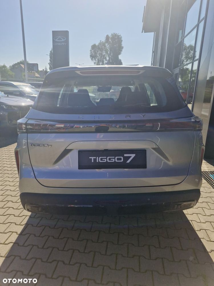 Chery Tiggo 7 1.6 T-GDI Comfort DCT - 4