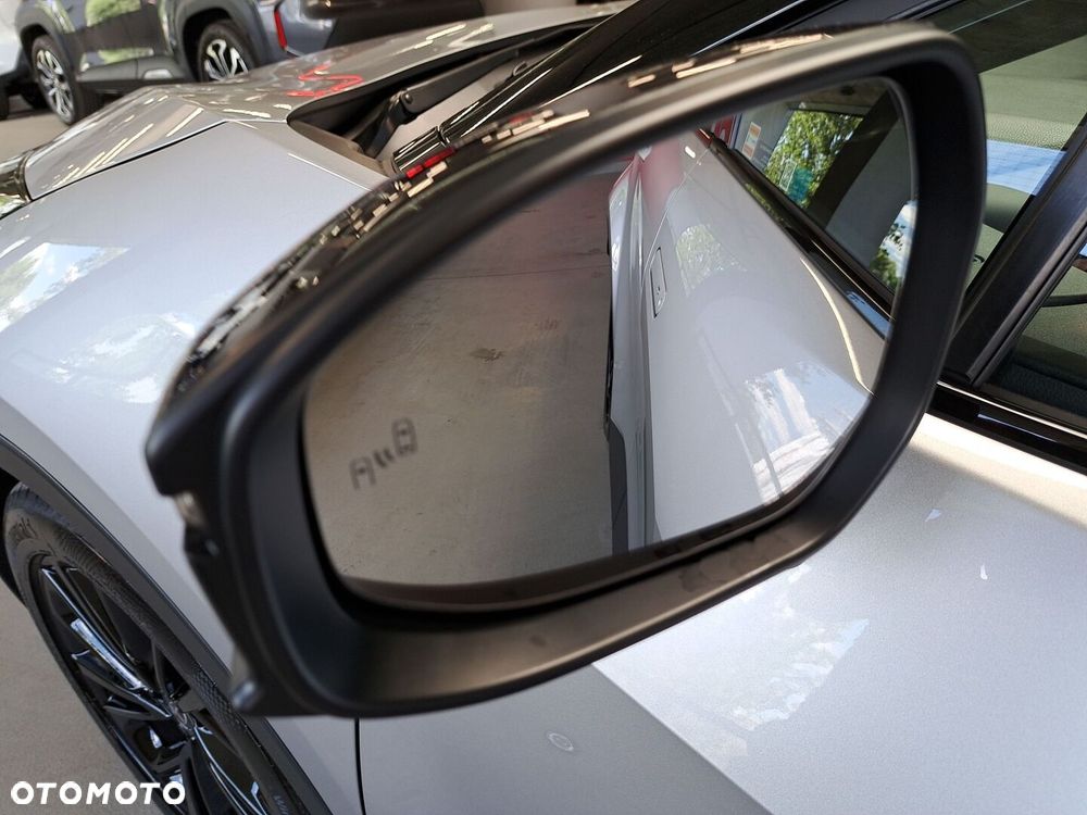 Toyota C-HR - 38