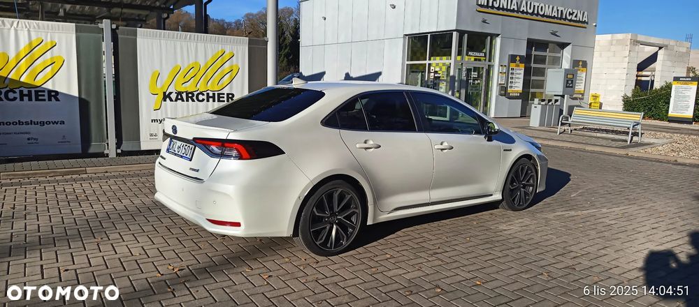 Toyota Corolla 1.8 Hybrid Executive - 2