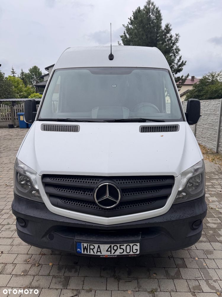 Mercedes-Benz Sprinter - 4